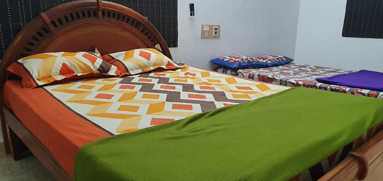 Oonjal Veedu Apartment Kuttalam  Ngoại thất bức ảnh