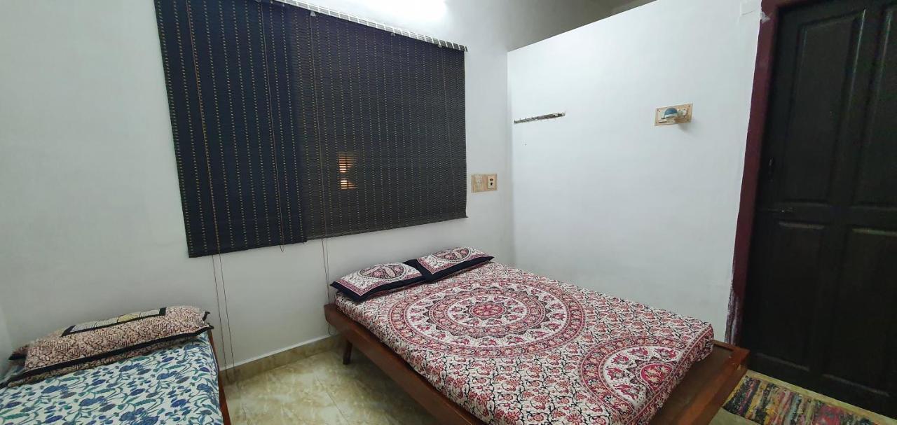 Oonjal Veedu Apartment Kuttalam  Ngoại thất bức ảnh