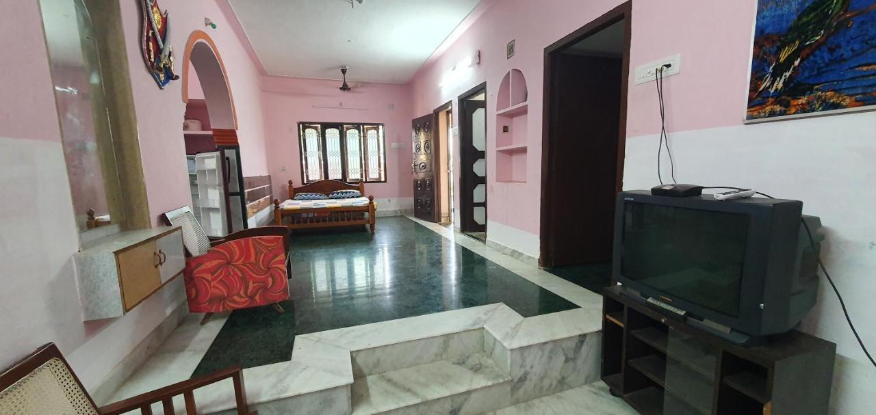 Oonjal Veedu Apartment Kuttalam  Ngoại thất bức ảnh